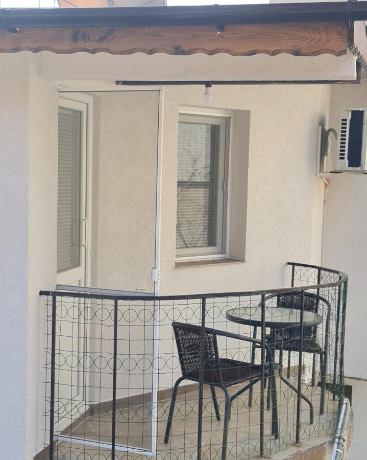בלצ'יק Fema Guest House מראה חיצוני תמונה