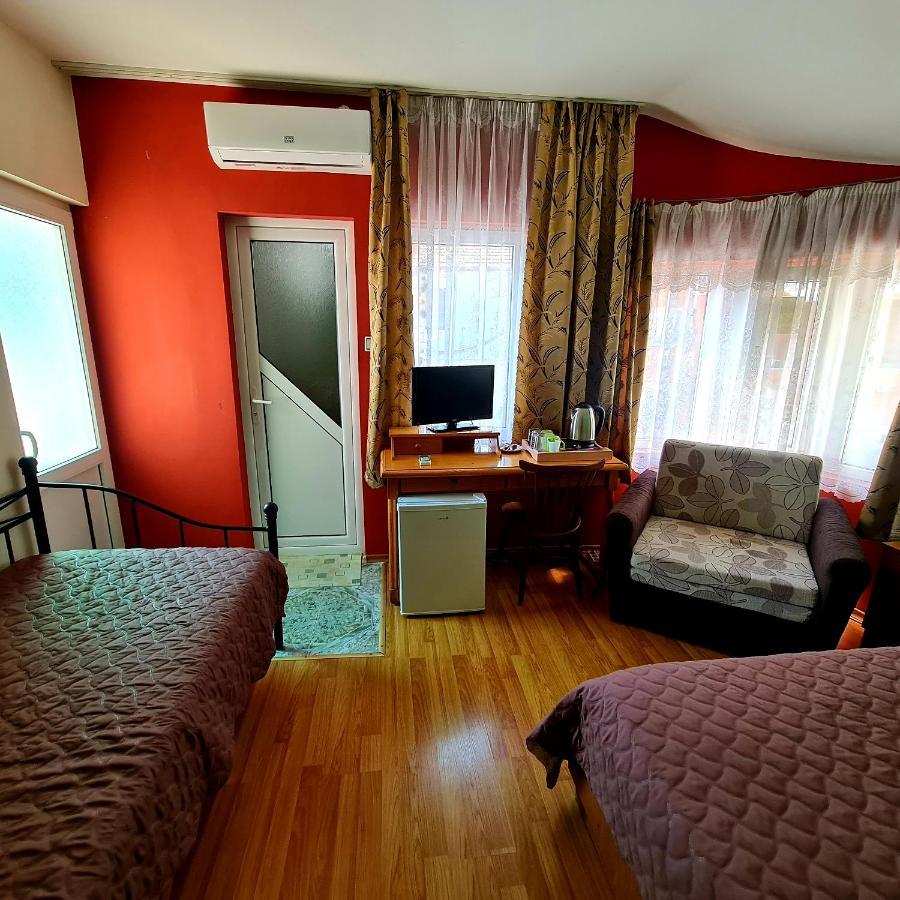 בלצ'יק Fema Guest House מראה חיצוני תמונה