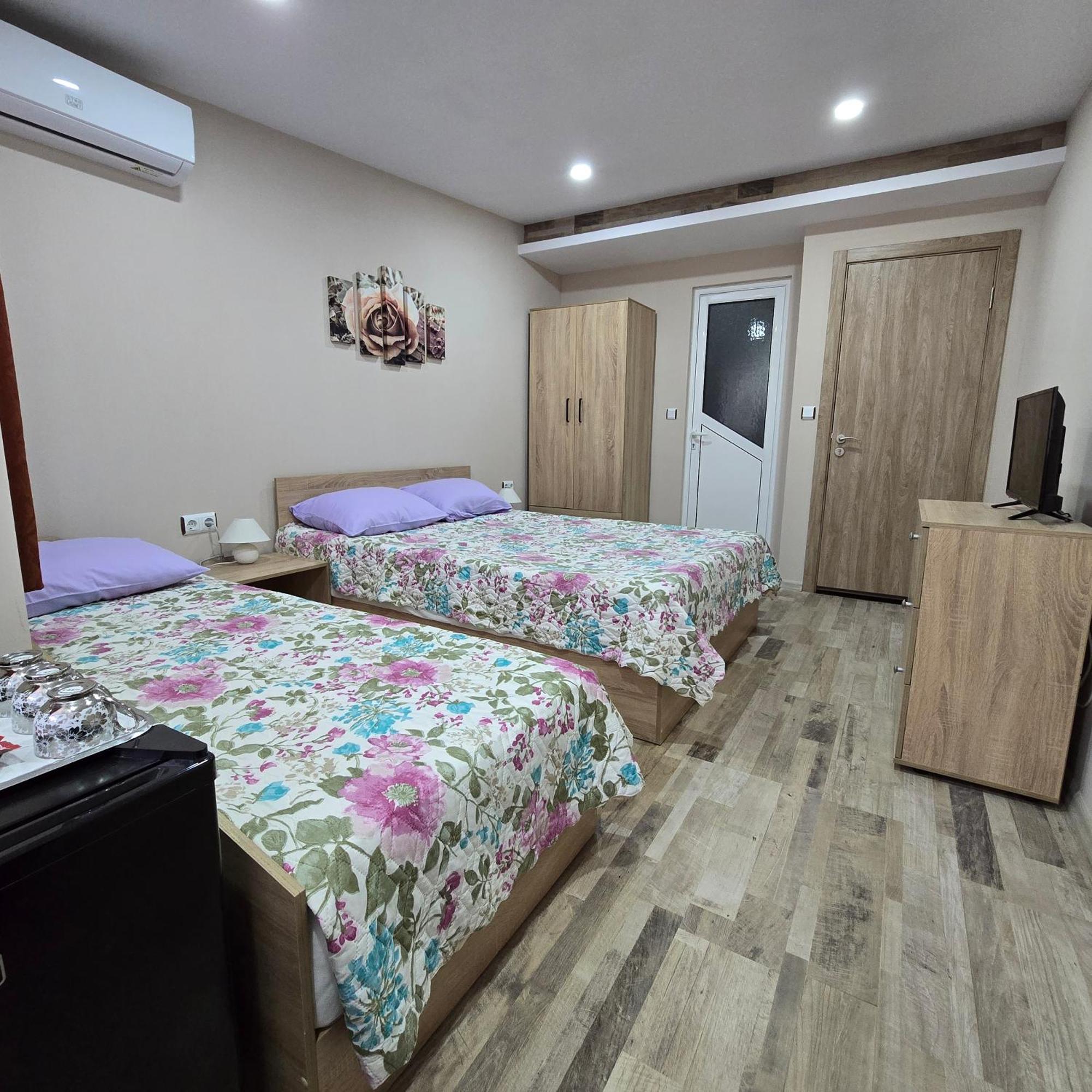בלצ'יק Fema Guest House חדר תמונה