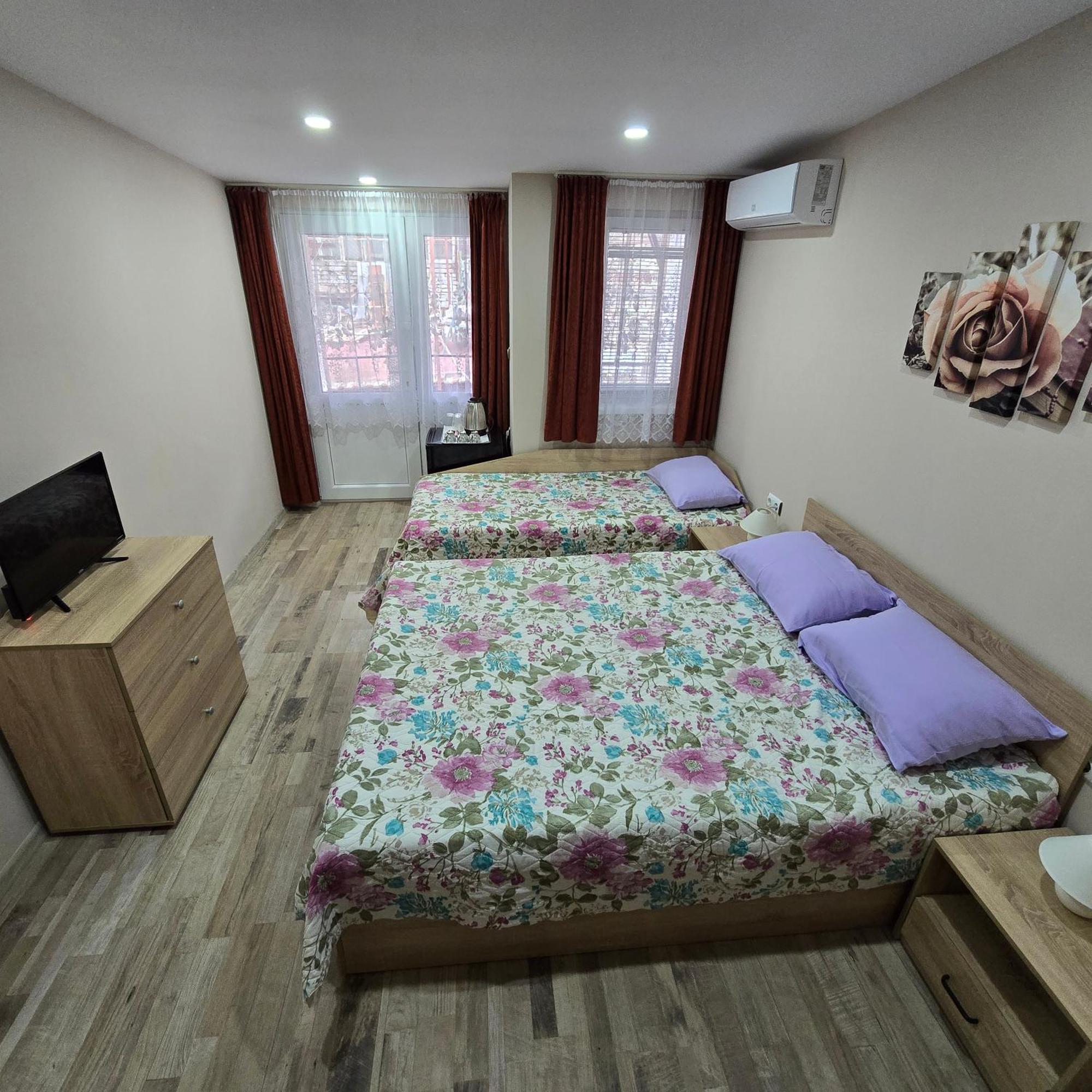 בלצ'יק Fema Guest House חדר תמונה