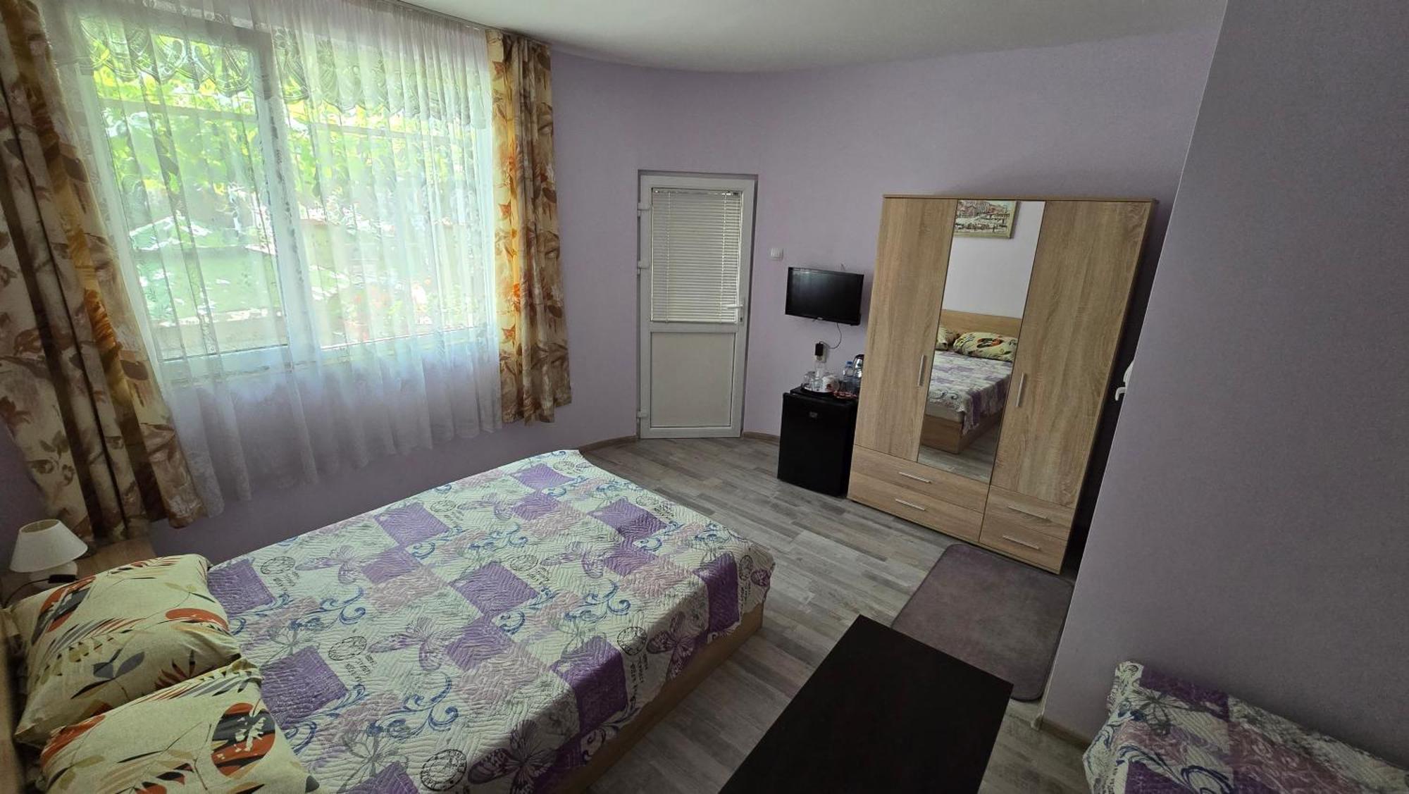 בלצ'יק Fema Guest House חדר תמונה
